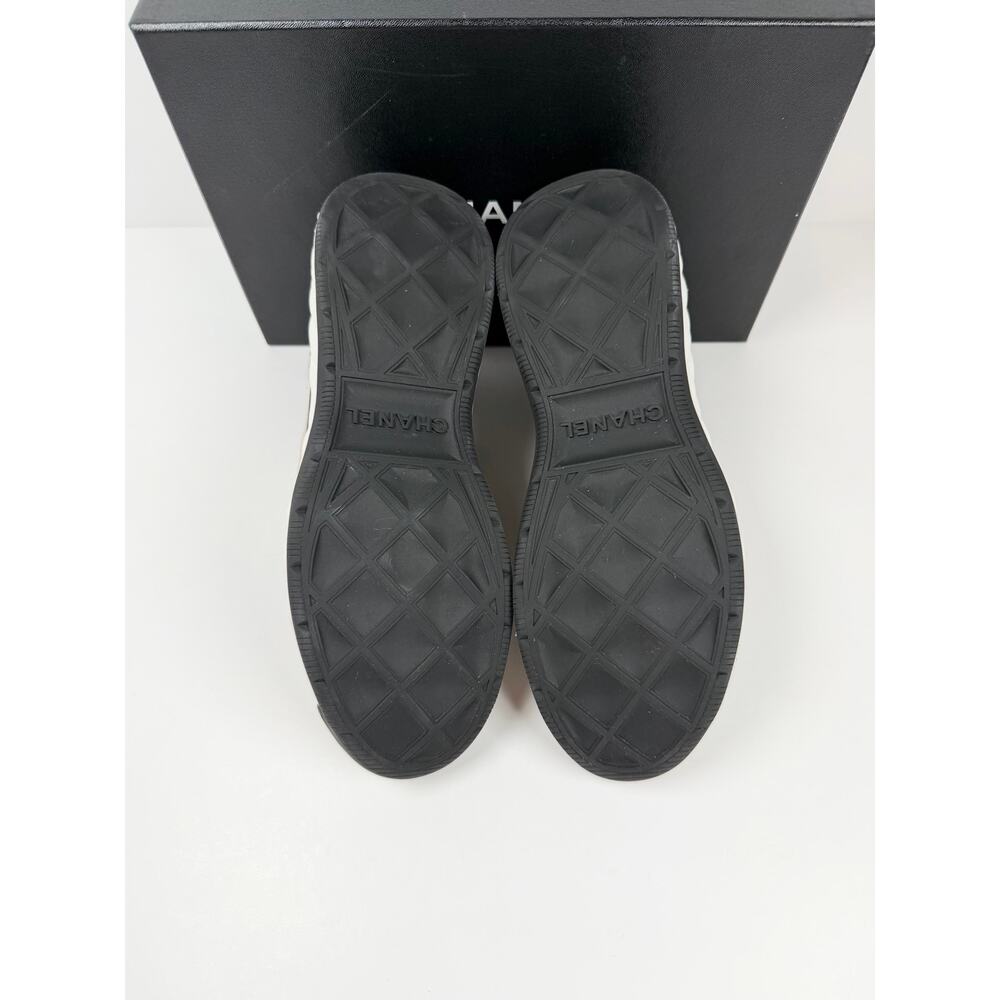 Size 42EU/9US - Chanel Interlocking CC Sneakers - Picture 7 of 9